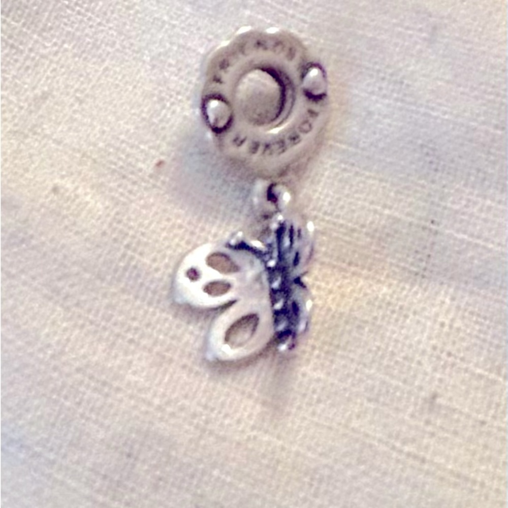 PANDORA FOREVER FRIENDS RETIRED